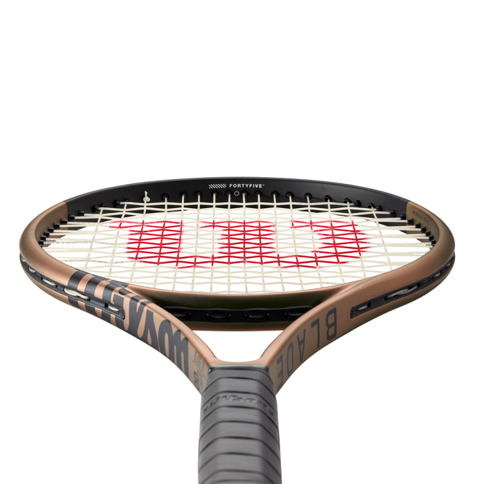Amazon | Wilson Blade 100L v8 テニスラケット (4_0) | Wilson
